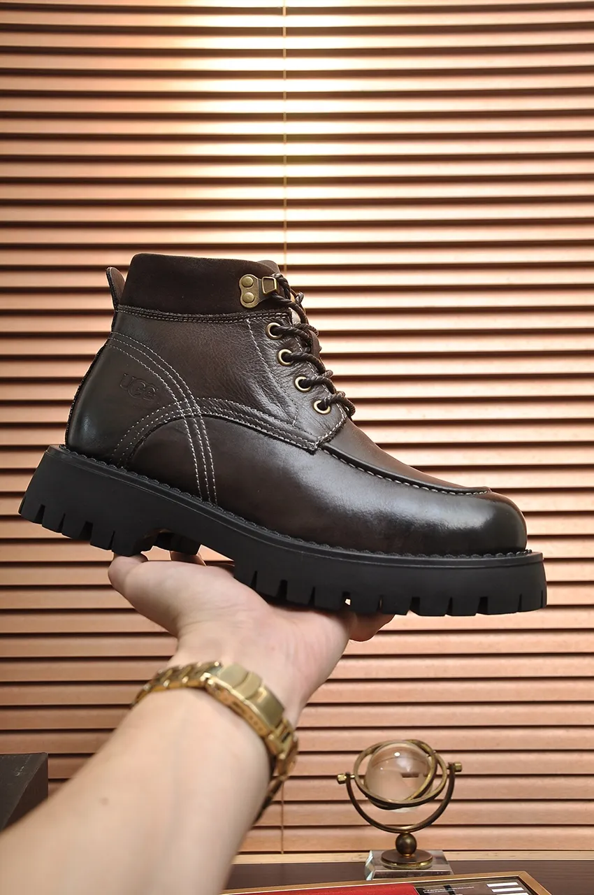 Men's shoes 💰640💶 [UGG] (full wool lining) top-end high-quality fur-in-one warm snow boots from Australia's warm luxury brand men's shoes, UGG-5877 official website synchronized, made of imported cowhide, carefully sewn...Imported rubber foam outsole (comfortable, soft, wear-resistant) The quality is really great...Exquisite workmanship, you can't put it down at first sight, available in sizes 39-44